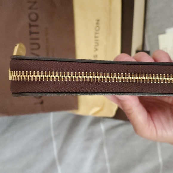 🎀 SOLD 🎀 Louis Vuitton Damier Ebene Zippy Compact Wallet - Picture 7 of 13